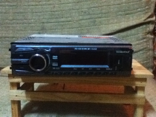 ขายวิทยุ SAMAKAZ รุ่น SK-525 เล่น DVD/VCD/CD/MP3/USB  ใช้ได้ปกติครับขายถูก 900.-