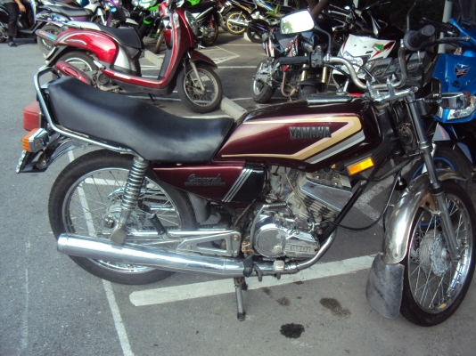 ขายรถยามาฮ่าrxkมีทะเบียนชุดโอนสวยเครื่องดีเดิมๆๆสนใจติดต่อสรกฤข091-8892274