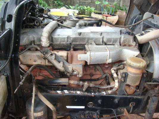 ขายรถ 6 ล้อดัมพ์ ISUZU Deca 205HP