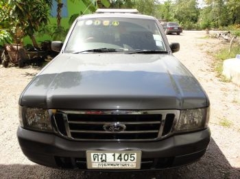 2006 FORD, RANGER 2.5 XL SUPERCAB  สีเทา เกียร์ธรรมดารถบ้านไม่มีชนยางใหม่ ไม่มีทำสี
