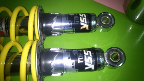 ขอขาย โช๊ค yss สภาพ 90 \% ใส่ได้แค่ 10 วัน