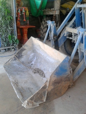 ขายรถตัก Ford 5077 T3 พร้อมใบดันบ้านโป่ง