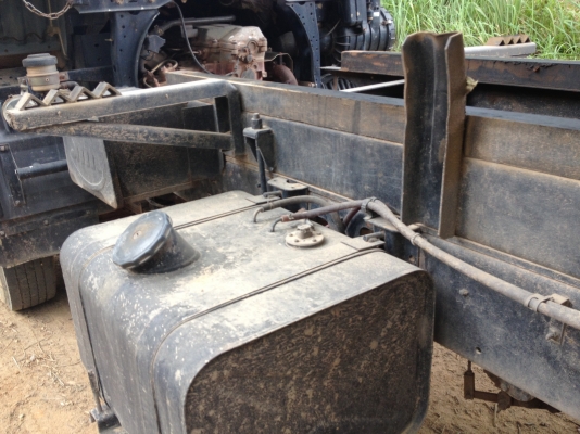 รถฮีโน่ 6 ล้อดั้ม FC4J 150 แรงม้า ปี 48  สนใจติดต่อ 081 - 6079515