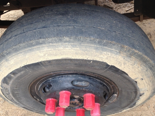 รถฮีโน่ 6 ล้อดั้ม FC4J 150 แรงม้า ปี 48  สนใจติดต่อ 081 - 6079515