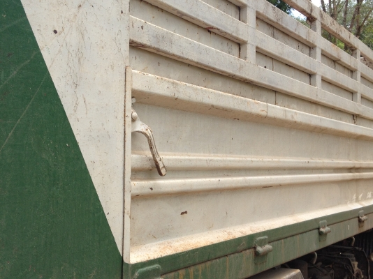 รถฮีโน่ 6 ล้อดั้ม FC4J 150 แรงม้า ปี 48  สนใจติดต่อ 081 - 6079515