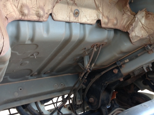 รถฮีโน่ 6 ล้อดั้ม FC4J 150 แรงม้า ปี 48  สนใจติดต่อ 081 - 6079515