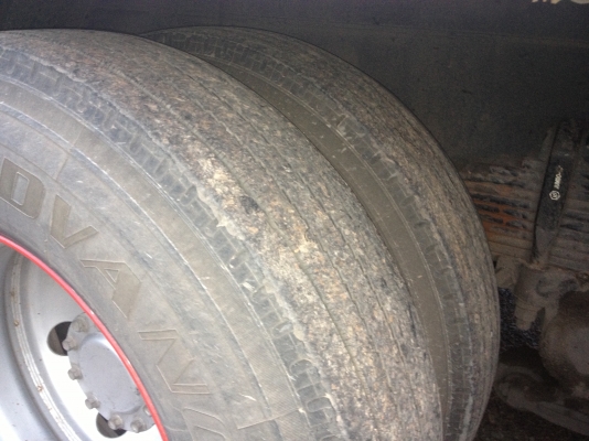 รถอิซูซุ 10 ล้อ ตู้เย็น FVZ 230 แรงม้า สนใจติดต่อ 081 - 6079515 รถอิซูซุ 10 ล้อ ตู้เย็น FVZ 230 แรงม้า สนใจติดต่อ 081 - 6079515