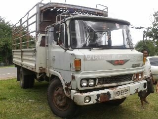 หกล้อ HINO130แรงรุ่นKL340 ราคาถูก หกล้อ HINO130แรงรุ่นKL340 ราคาถูก
