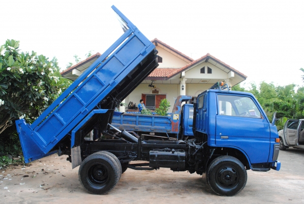 ขายหกล้อหนุ่มทางหลวง จอมพลัง 110 ฝาดำ