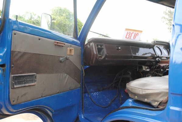 ขายหกล้อหนุ่มทางหลวง จอมพลัง 110 ฝาดำ