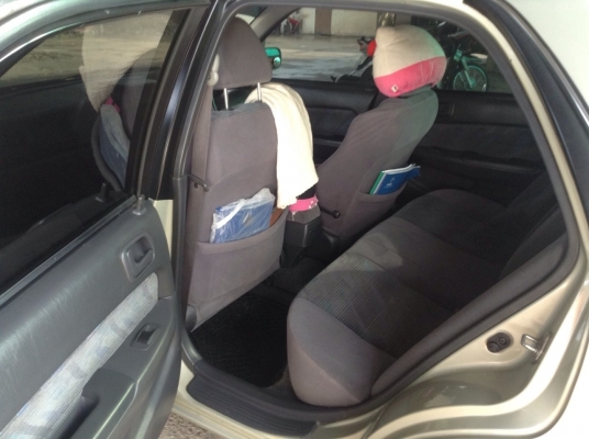 ขายรถเก๋ง toyota corolla 1.6  ปี  2542