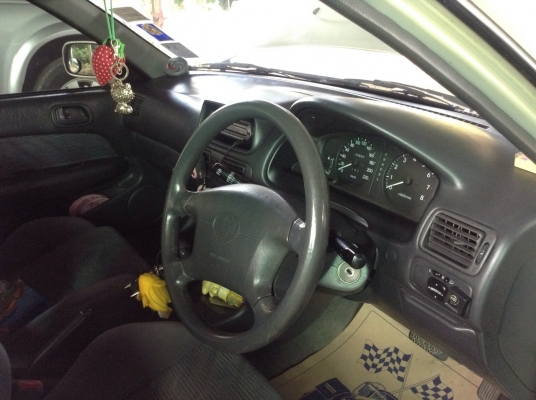 ขายรถเก๋ง toyota corolla 1.6  ปี  2542