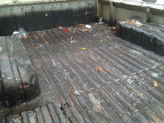 ***ขายแล้วครับขอบคุณ Truck2hand ขายตามสภาพ "ม้ากระโดด 5 ขอ" TOYOTA LN40 วางเครื่องดีเซล 2000 (ลงเล่ม) เครื่องดี ติดง่าย แรงดี แต่แบตเสื่อมครับ ช่วงล่างคัสซีเก็บงานมาดามเสริมบนล่าง สภาพดี กระบะข้างไม่ผุพื้นมีผุนิดหน่อย ยางพอใช้ เปลี่ยนผ้าเบรคให้ใ