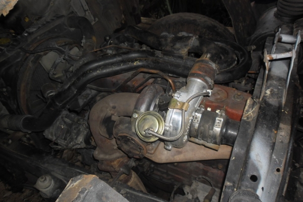 ***ขายแล้วครับขอบคุณ Truck2hand **ปรับราคา ขาย10ล้อเพลาเดียวดั๊ม เครื่องใหญ่ๆช่วงล่างบึ้้มๆ ISUZU JCM วางเครื่อง6BGส้ม 175เทอโบอินเตอร์ แรง อึด ประหยัด ช่วงล่างใหญ่เพลาเดียวของ200หมวกเจ็ก คานหน้า 240 คัสซีดี มีบวมซับในช่วงหลังบ้าง(ตามรูป)เสริมเหล็กบนหนาแข