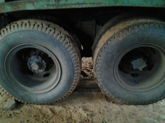 ***ขายแล้วครับขอบคุณ Truck2hand **ปรับราคา ขาย10ล้อเพลาเดียวดั๊ม เครื่องใหญ่ๆช่วงล่างบึ้้มๆ ISUZU JCM วางเครื่อง6BGส้ม 175เทอโบอินเตอร์ แรง อึด ประหยัด ช่วงล่างใหญ่เพลาเดียวของ200หมวกเจ็ก คานหน้า 240 คัสซีดี มีบวมซับในช่วงหลังบ้าง(ตามรูป)เสริมเหล็กบนหนาแข