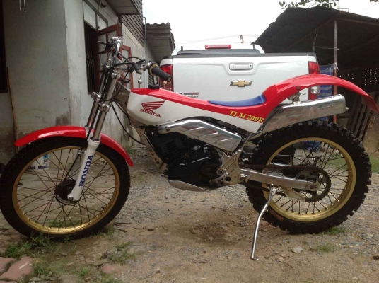 ขายมอร์ไซไต่เขา สวยๆ เทห์ๆ