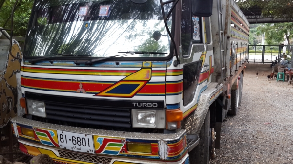 มิตซูบิชิ  220 หลงเทอร์โบ  ดั้ม กระบะเนียม