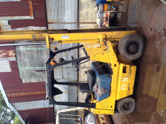 ขายรถโฟล์คลิฟ TCM เครื่องเบนซิล ยกสูง 3 เมตร ขนาด 1.5 ตัน