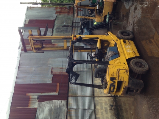 ขายรถโฟล์คลิฟ TCM เครื่องเบนซิล ยกสูง 3 เมตร ขนาด 1.5 ตัน