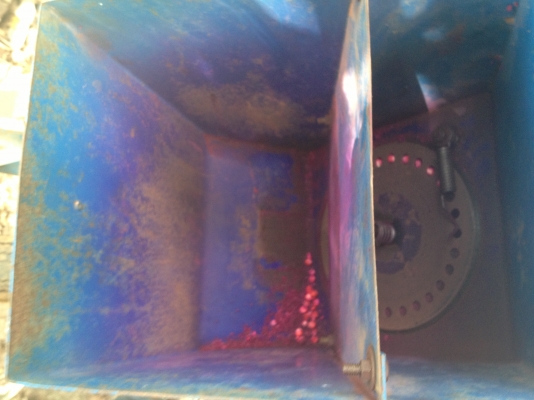 ขายเครื่องหยอดข้าวโพด แบบกระทู้ สภาพดีมาก ไม่มีผุ