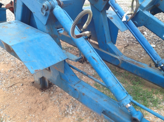 ขายเครื่องคีบอ้อยของ K.K ใช้งานแค่1ฤดูกาล สภาพเหมือนใหม่