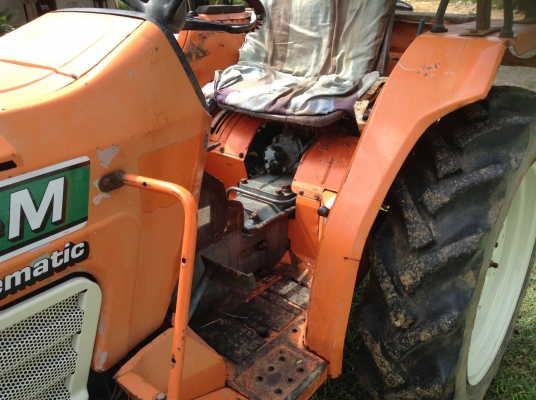 ขายครับ Kubota L2202 DT-M 4WD ขายครับ Kubota L2202 DT-M 4WD