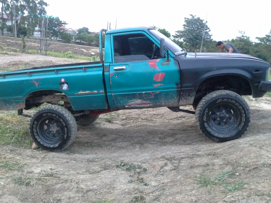 รีบใช้เงินครับ ขายRN 35ม้ากระโดด 4&times;4 12 r turbo หน้าคอยสปริงหลังแหนบ