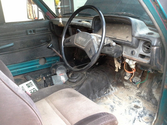 รีบใช้เงินครับ ขายRN 35ม้ากระโดด 4&times;4 12 r turbo หน้าคอยสปริงหลังแหนบ