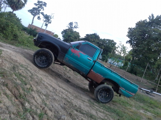 รีบใช้เงินครับ ขายRN 35ม้ากระโดด 4&times;4 12 r turbo หน้าคอยสปริงหลังแหนบ