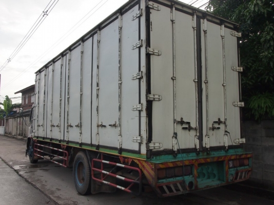 @@__รถหกล้อตู้แห้ง10บาน ISUZU FTR33PT 210 HP ยาว 7.2 M_ไม่มีเสากลาง_@@