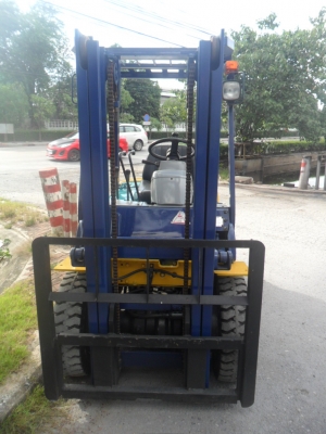 ขายด่วน รถโฟล์คลิฟท์ KOMATSU FD 20-12 ขายด่วน รถโฟล์คลิฟท์ KOMATSU FD 20-12