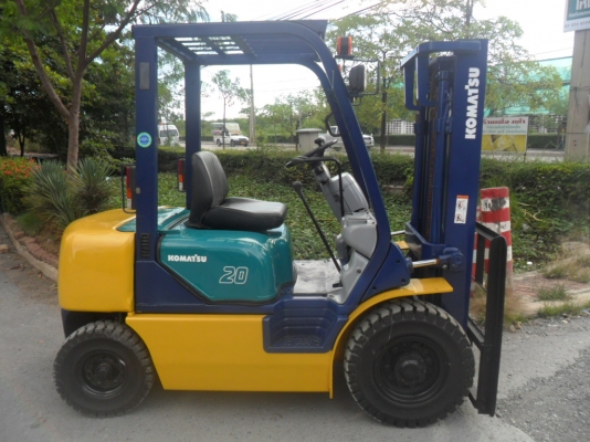ขายด่วน รถโฟล์คลิฟท์ KOMATSU FD 20-12 ขายด่วน รถโฟล์คลิฟท์ KOMATSU FD 20-12