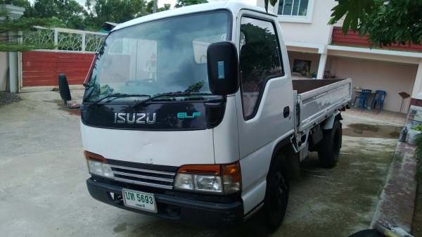 คนซื้อไม่พร้อม หลุดจองคับ  ยังขายยู่นะคับ  ขายรถที่บ้านพร้อมใช้ ทะเบียนครบ พร้อมโอน ปี05 ป้ายเล็กไม่ติดเวลา เครื่อง 4HG1  LPG โรงงานแน่นๆ 135 แรงม้าเกียใหญ่คัทซี  NKR 71 E หกล้อใหญ่บึ้กๆ สวยทั้งเส้น