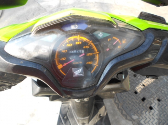 Honda-Click i 115cc เครื่องดีครับ ราคาถูกมากๆครับ เข้ามาดูก่อนคับ