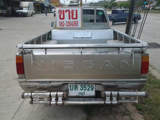 ขายรถกะบะคลาสสิค datsun 5 ขอ 5 เกียร์ ทำเครื่องใหม่