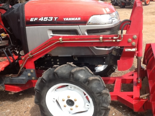 ยันร์ม่า EF453T 4 WD 2 เพลา พร้อมใบมีดหน้า สภาพดีๆทำงาน 654 ชั่วโมง