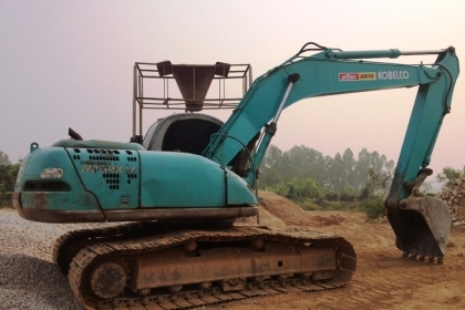 ขาย..รถแบคโฮ KOBELCO SK200 M5 ระบบไฟฟ้าครบ มีแอร์เย็นฉ่ำ ช่วงล่าง 90\% เอวแน่น รถสวยมีทะเบียน.