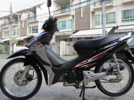 (ขายแล้วค่ะ) 3 เดือน Suzuki Smash สวยใหม่มาก เดิมแท้ดี ไม่มีบิวด์ (ขายแล้วค่ะ) 3 เดือน Suzuki Smash สวยใหม่มาก เดิมแท้ดี ไม่มีบิวด์