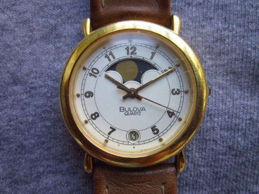 +++++ BULOVA กะหลั่ยเรือนบางบอกข้างขึ้นข้างแรม +++++
