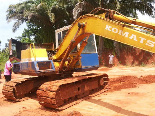 ขายแบคโฮ Pc 100-3