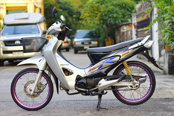 ขาย wave 125R  เดิมสวยๆ กุญแจใหญ่