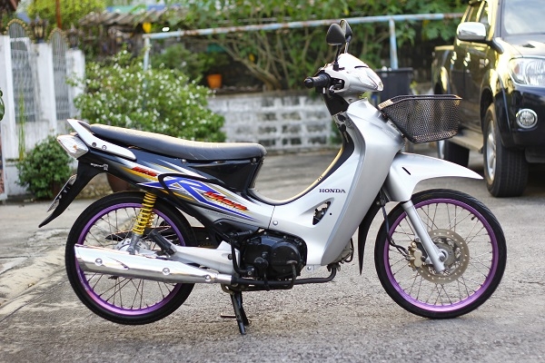 ขาย wave 125R  เดิมสวยๆ กุญแจใหญ่