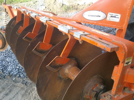 3408  DI สวย สีเดิมๆรถไร่ไม่ลงนํ้า  พร้อมผาน 6*22 ตราช้าง ครับ