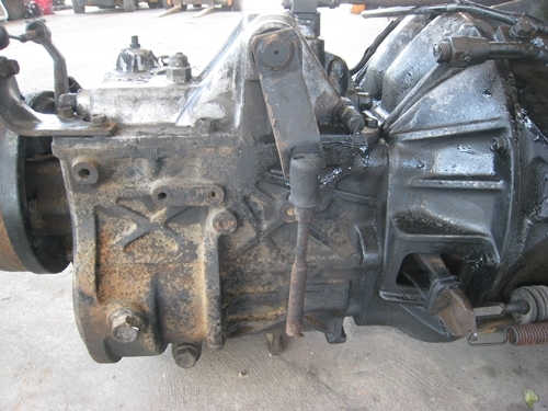 ขายเครื่อง อีซูซุ 6BD1 พร้อมเกียร์ (เครื่องนอก)  มี3 เครื่อง