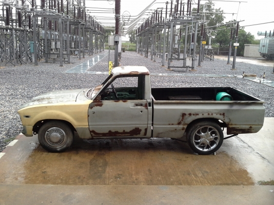 ขายrn30 ช่วงล่างระบบถุงลม 2 ปั๊ม ทะเบียนขาด ปะผุมาแล้ว เหลือทำสี