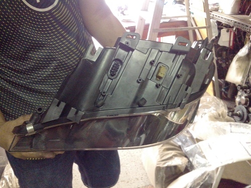 ขายไฟหน้า BMW E60 ด้านขวา ขายไฟหน้า BMW E60 ด้านขวา