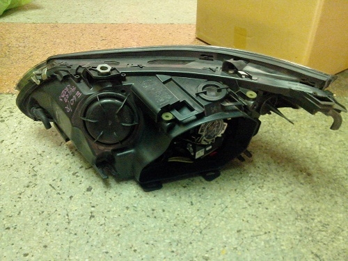 ขายไฟหน้า BMW E60 ด้านขวา ขายไฟหน้า BMW E60 ด้านขวา