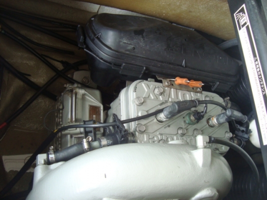 ขายเืรือ เจ๊ตสกี เเบบนั่งรุ่น GTI 720 ถอยหลังได้