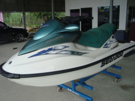ขายเืรือ เจ๊ตสกี เเบบนั่งรุ่น GTI 720 ถอยหลังได้