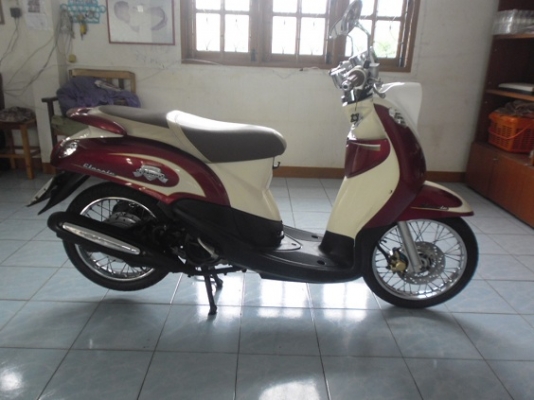 สกู๊ปปี้ไอ 23500ส่งฟรี